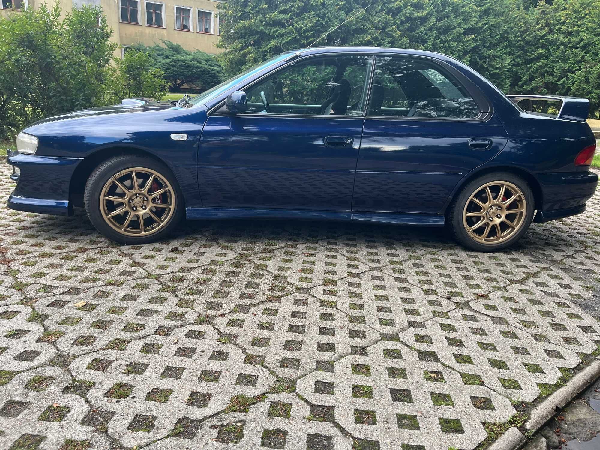 Subaru Impreza GT GC8