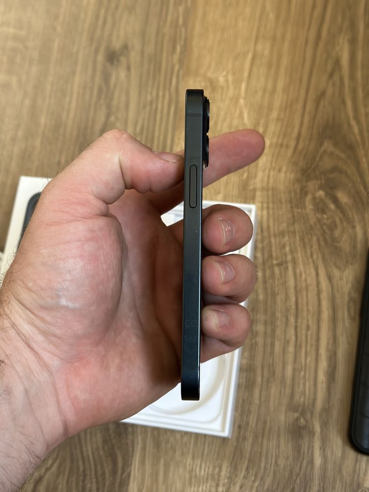 Iphone 13 mini 256 gb midnight темносиній айфон 13 міні