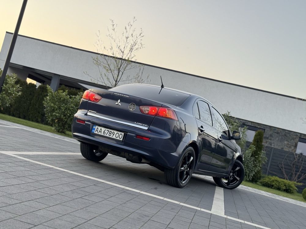 Mitsubishi Lancer X