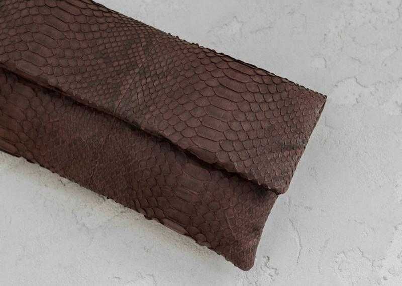 Клатч женский сумка из натуральной кожи питона фуксия коричневый Тай