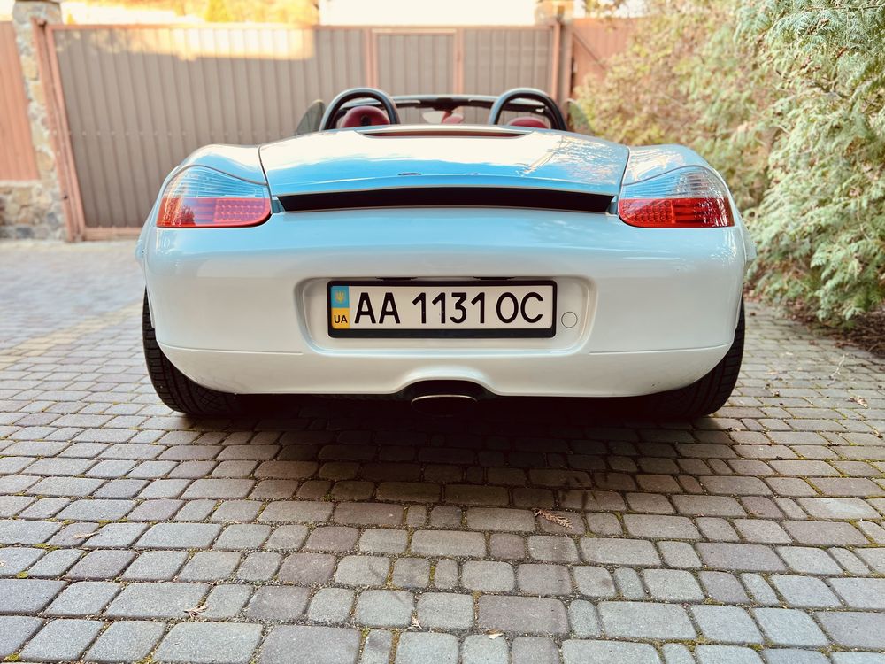 Porshe Boxter «La Blanche 986»