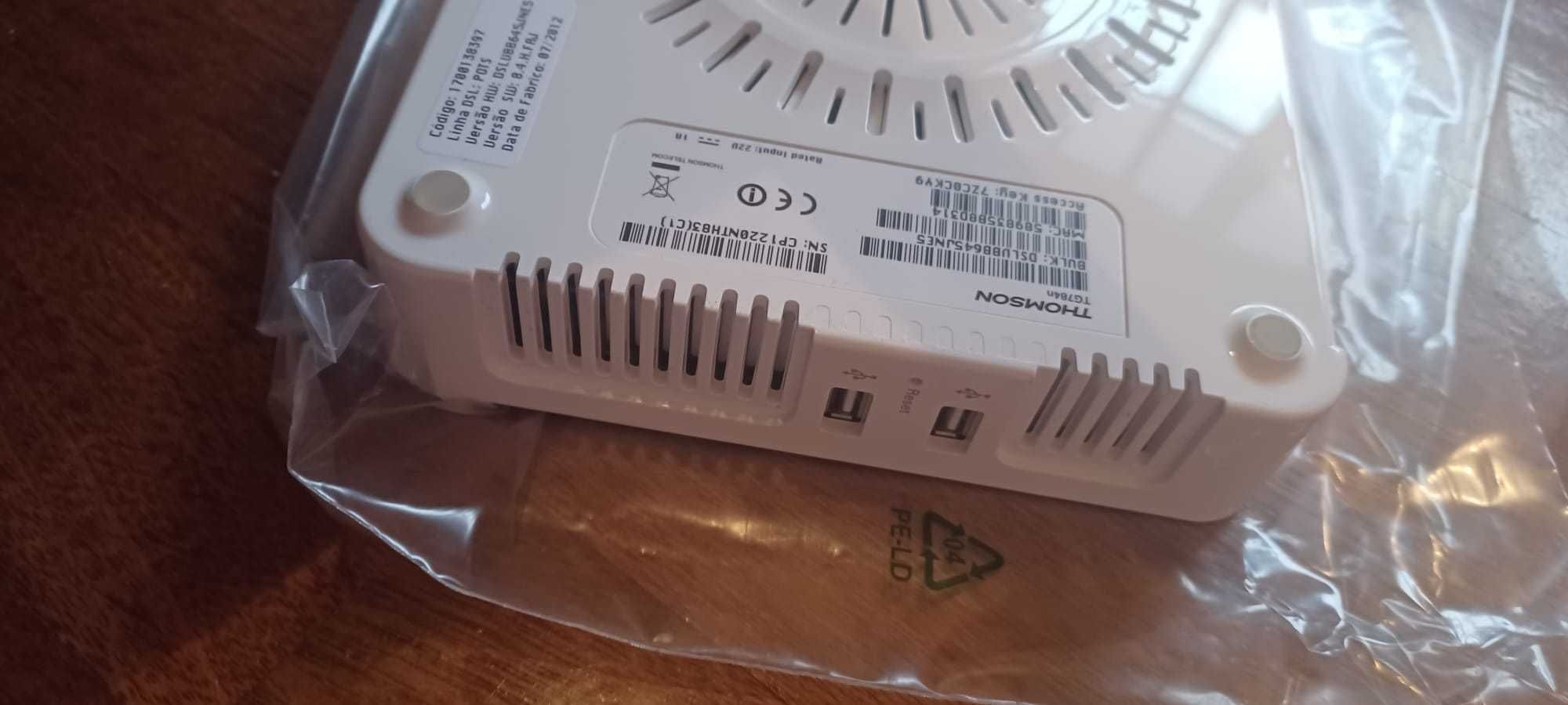 3 Router thomson tg784n