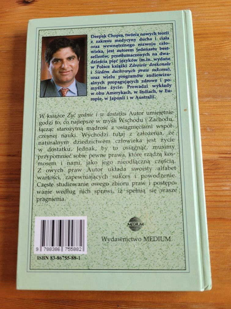 Żyć godnie i w dostatku Prawa obfitości i bogactwa Deepak Chopra