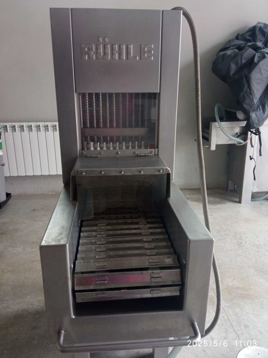 Nastrzykiwarka RUHLE PR10 sprawna netto 5000 zł