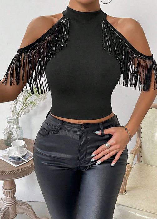 Яскравий святковий топ