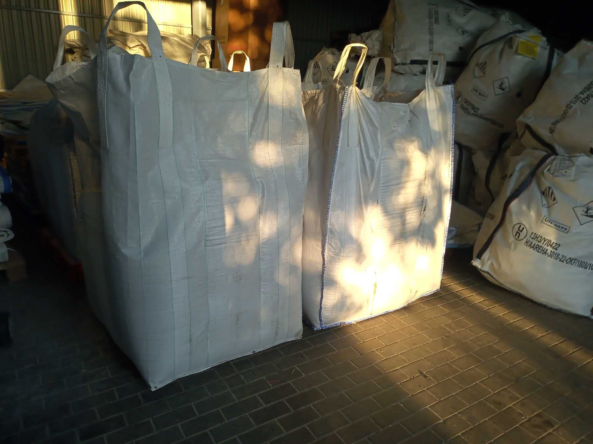 90x90x165cm. big bag, kontener na zboże, inne sypkie.