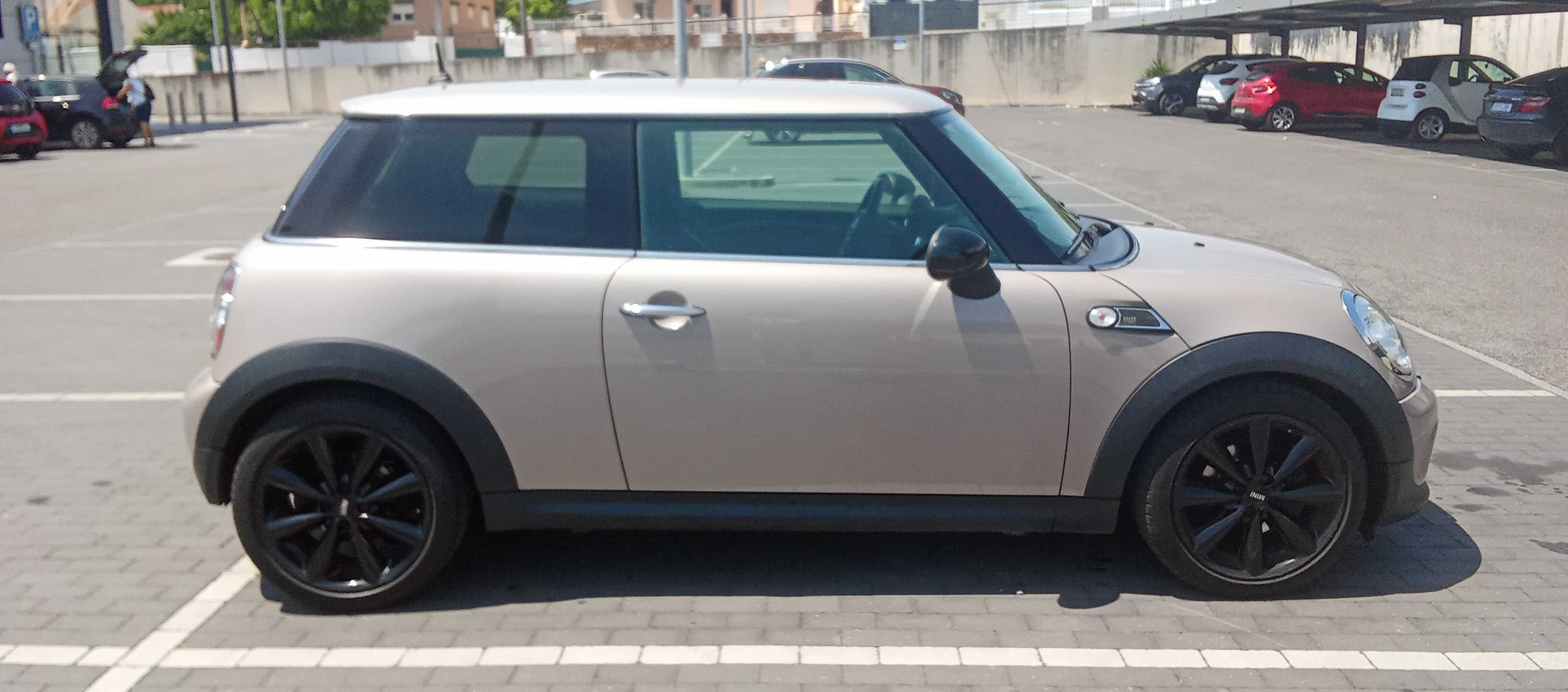 Carro Mini Cooper