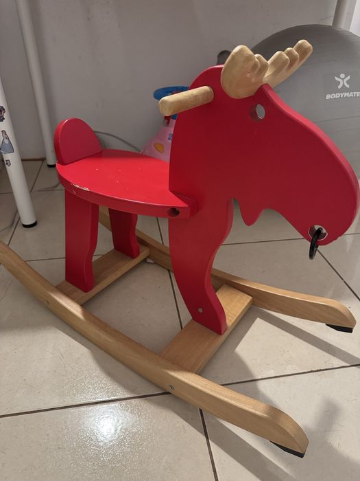 Cavalinho de madeira Ikea