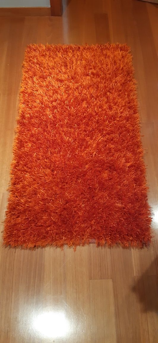 Tapetes de pêlo comprido - Cor laranja

Pêlo médio (aprox. 2cm comprim