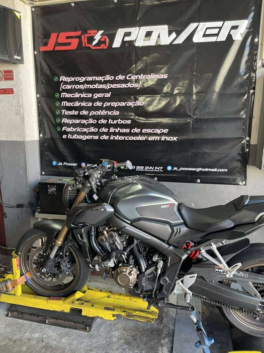 Honda CB650R 2023 35KW (Deslimitada)