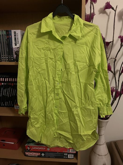 Blusas em bom estado