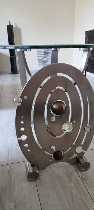 Stół dekoracyjny, szkto i stal
nierdzewna Unikat!