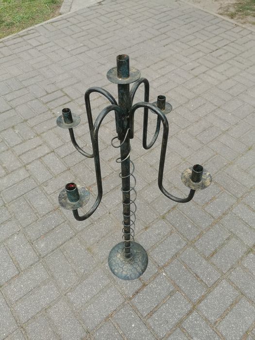Świecznik metalowy