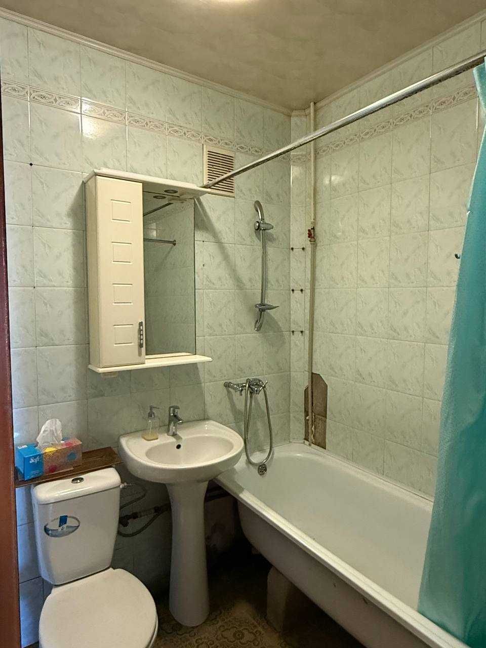 2к квартира, Поділ, 47м2, цегла, з ремонтом!