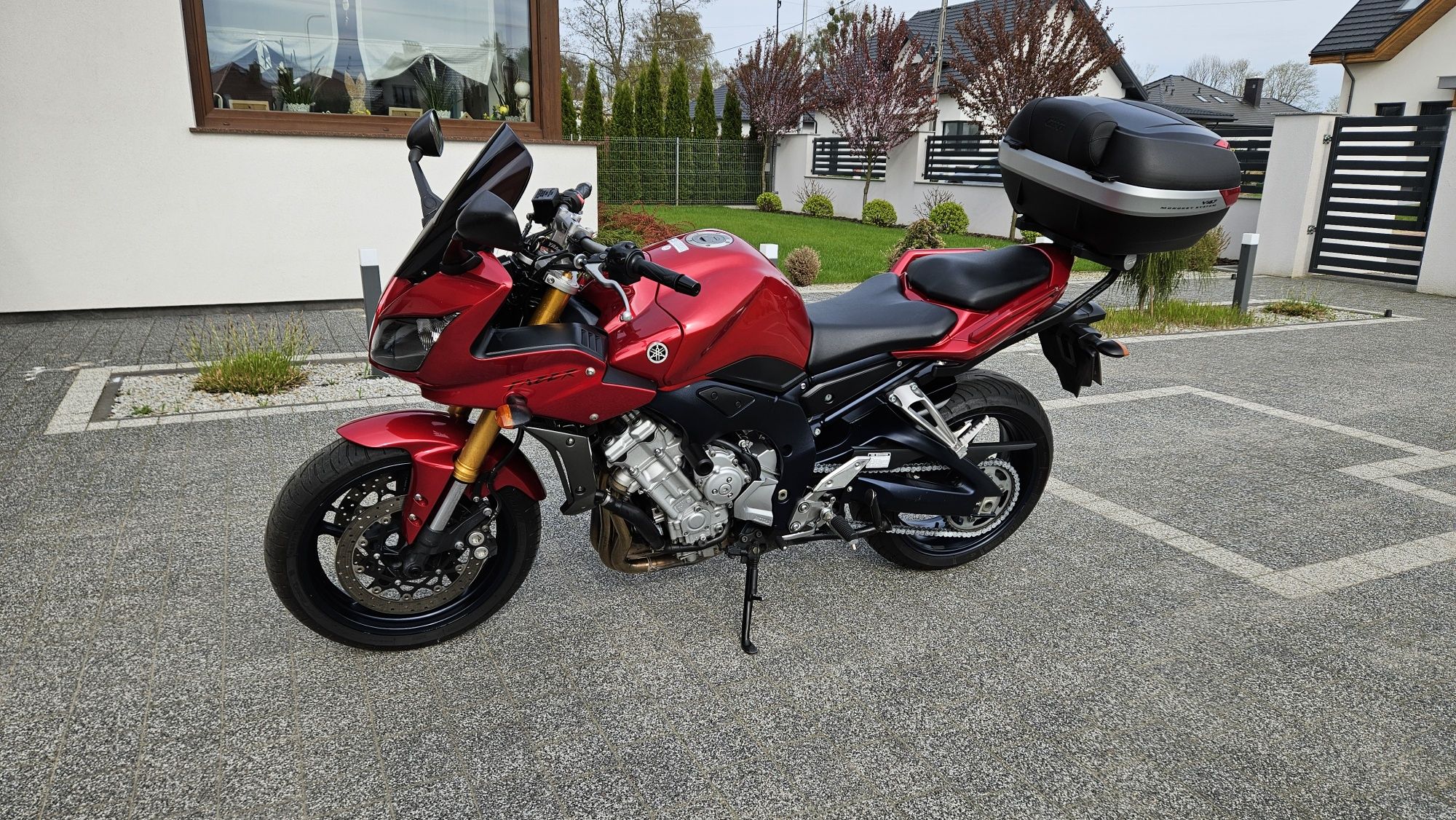 YAMAHA FZ1 S 2007 Dominator Givi SUPER STAN