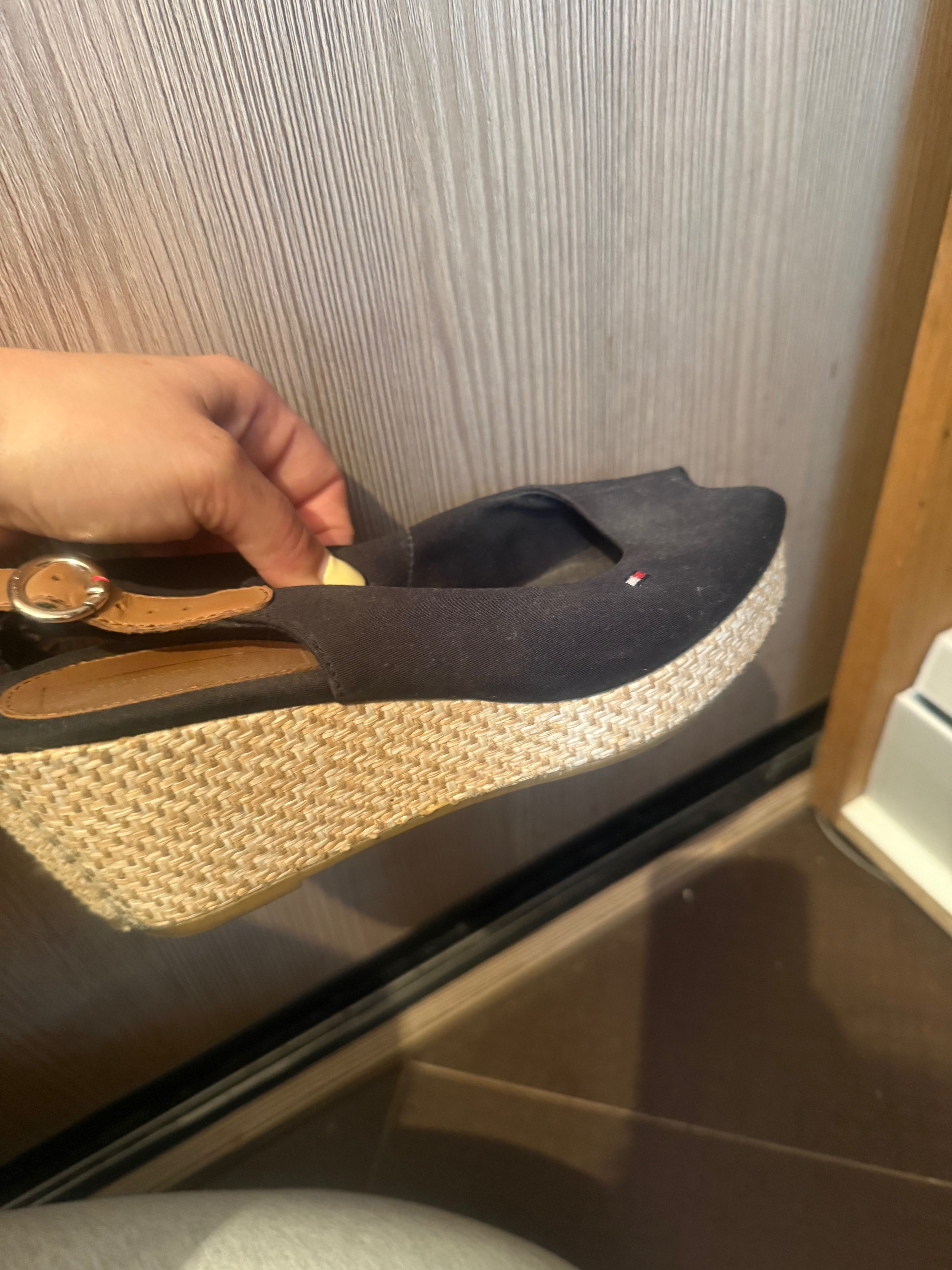 Sandały damskie na platformie Tommy Hilfiger