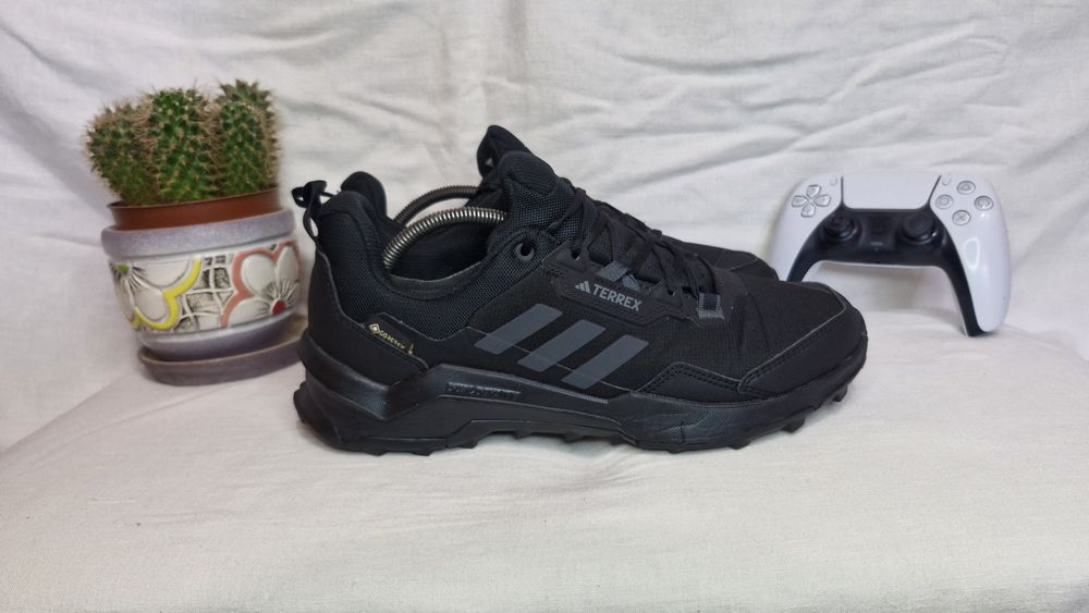 Трекінгові кросівки Adidas Terrex Ax4 Gore-Tex.Розмір 43