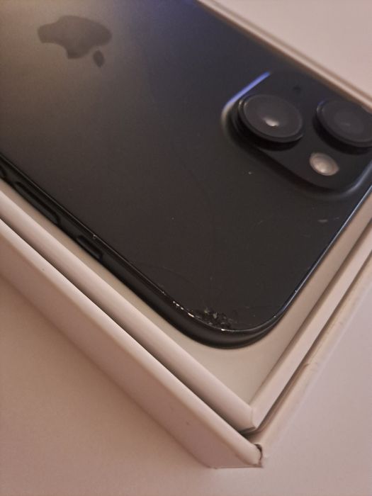 Iphone 15 128GB usado