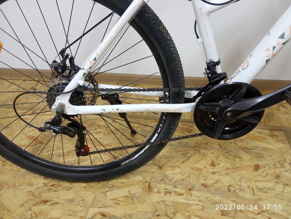 Велосипед жіночий Oskar 27,5"/ 18 SCARP білий