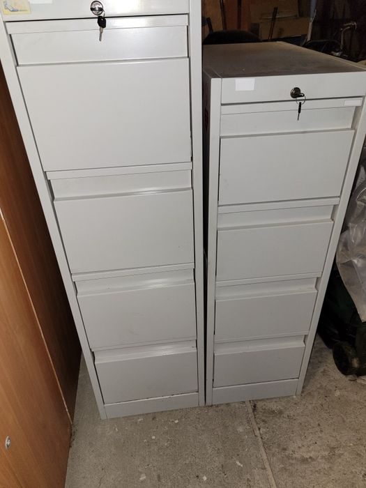 Szafa do segregatorów i wiszących  teczek