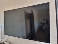 Telewizor Samsung 46" 3D + okulary 2szt. LED