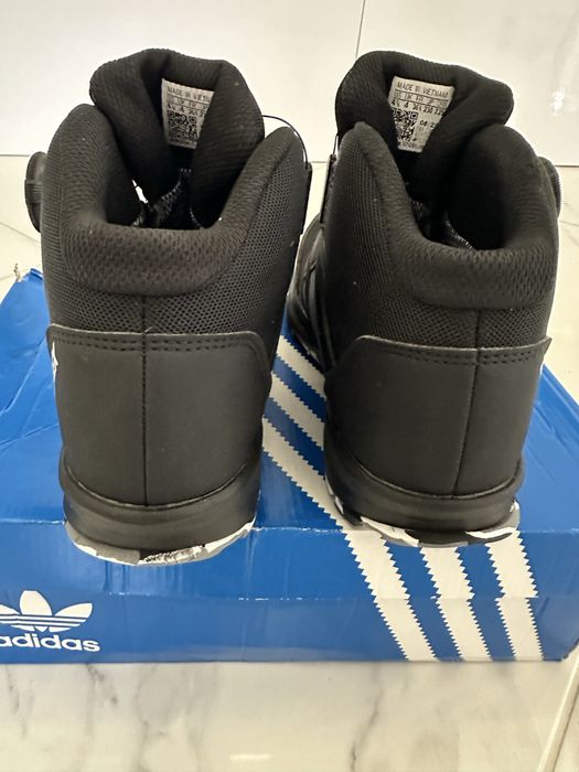 Фірмові ботінки черевики Adidas BOA