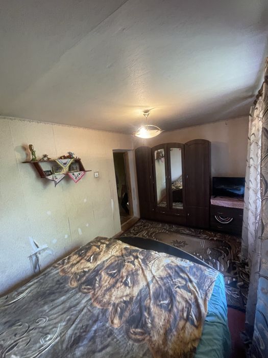 Продаж житлового будинку з землею в с. Потіївка