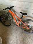 Bicicleta btt rockrider