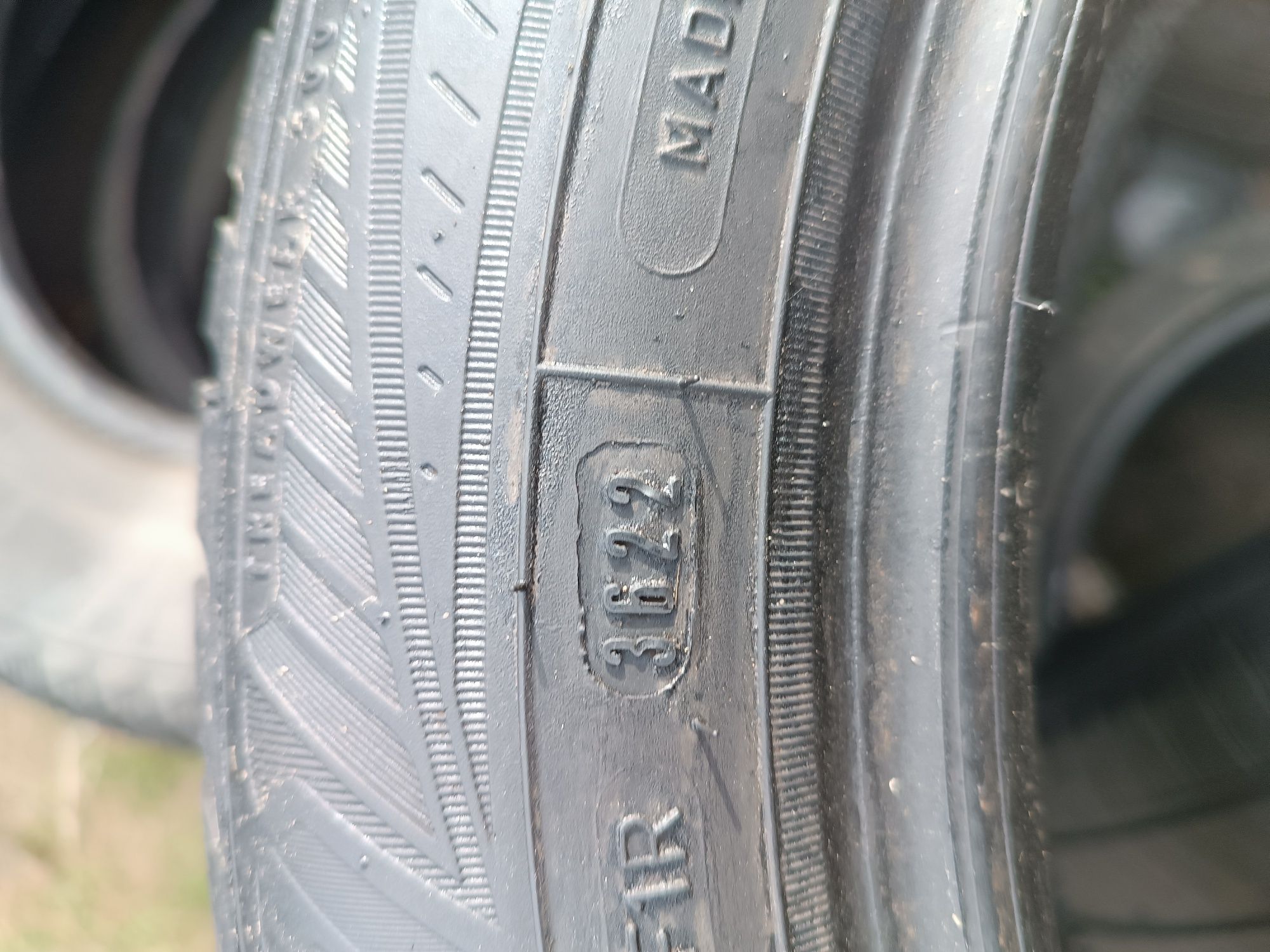 Sprzedam bardzo ładne Opony Goodyear 205/55 r16