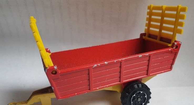 Модель автомобиля Majorette 369 прицеп трактора Франция