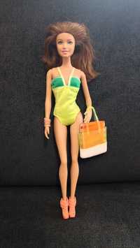 Lalka Barbie w kostiumie kompielowym