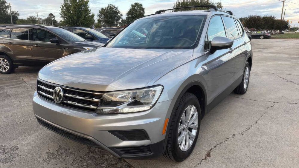 Volkswagen Tiguan S      2020