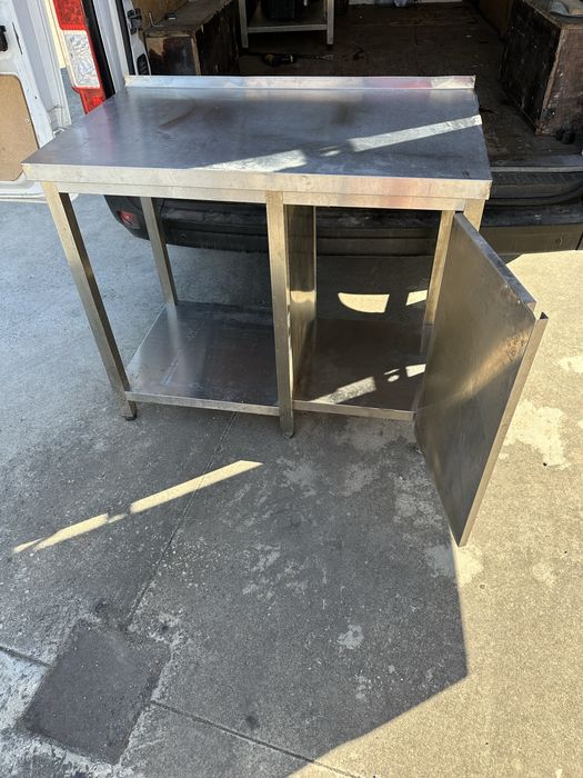 Bancada de apoio em inox