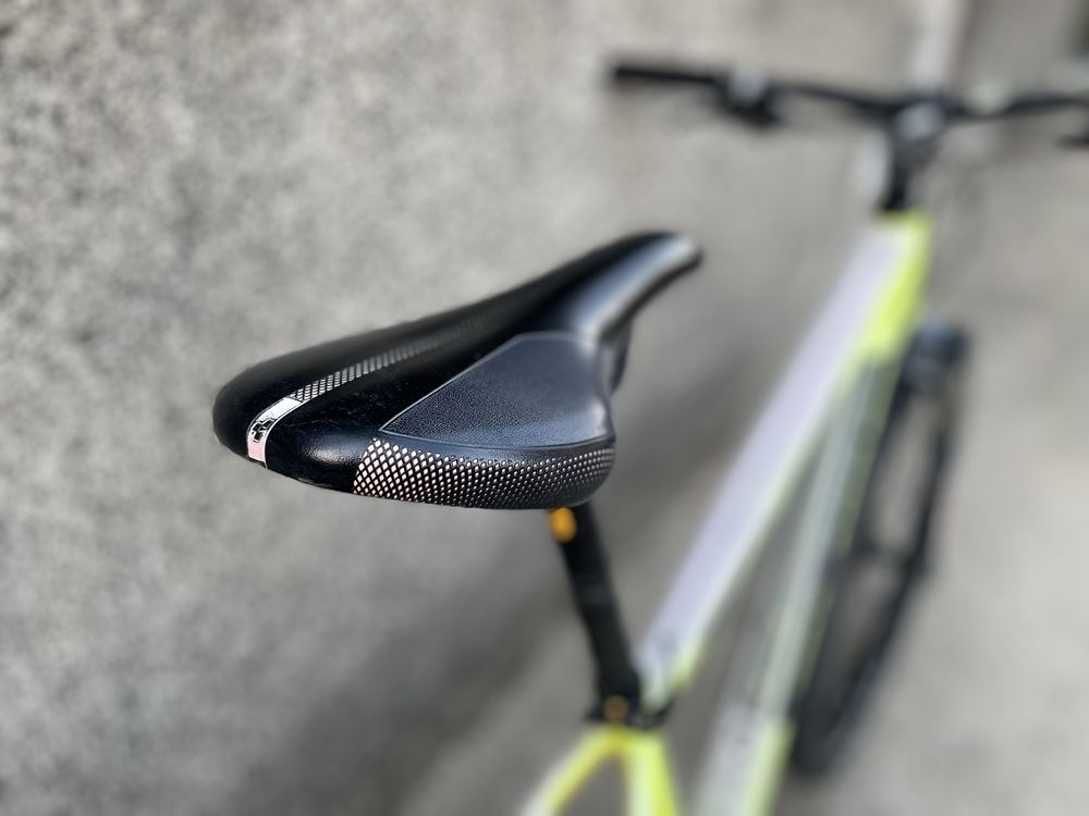 Cube rama 18 aluminium koło 27,5