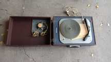 Gramofon G-250W z czasów PRL z 1963 roku - STARY