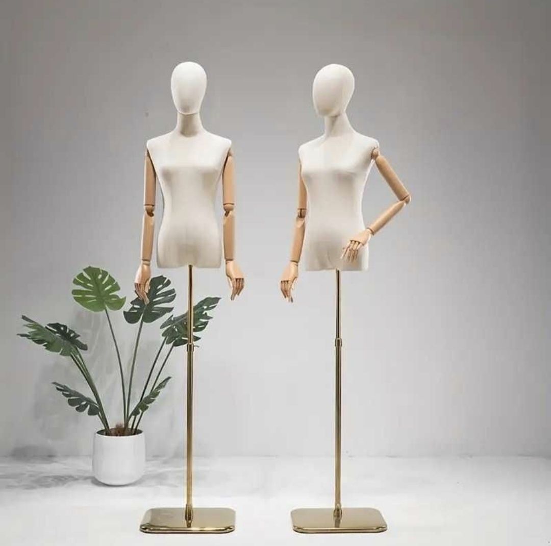 Manequins de Adulto, Crianças e Expositores (NOVOS)