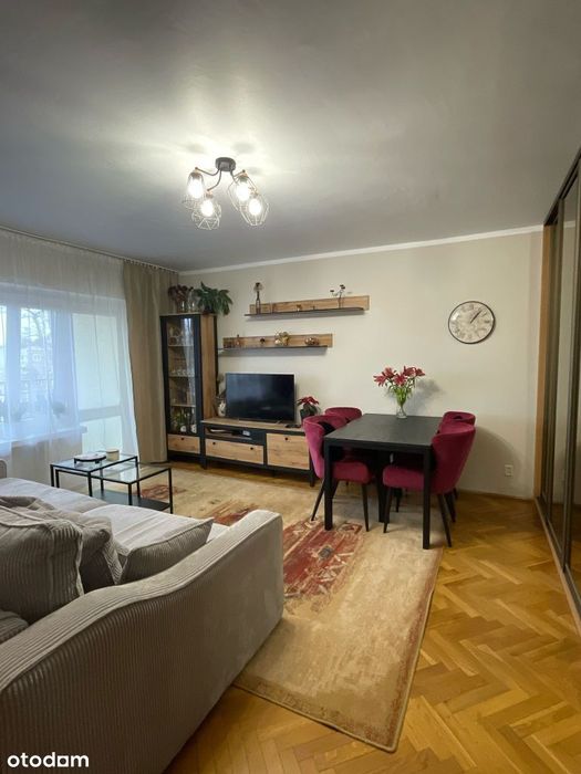 Duże, ustawne 4-pokojowe mieszkanie na lewobrzeżu