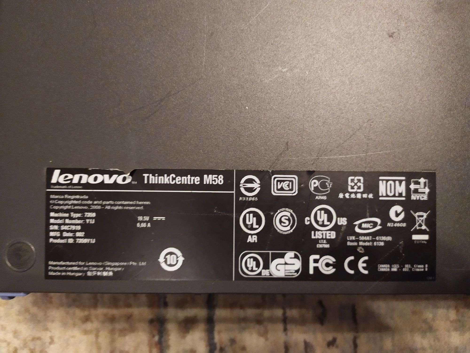 Lenovo ThinkCentre M58