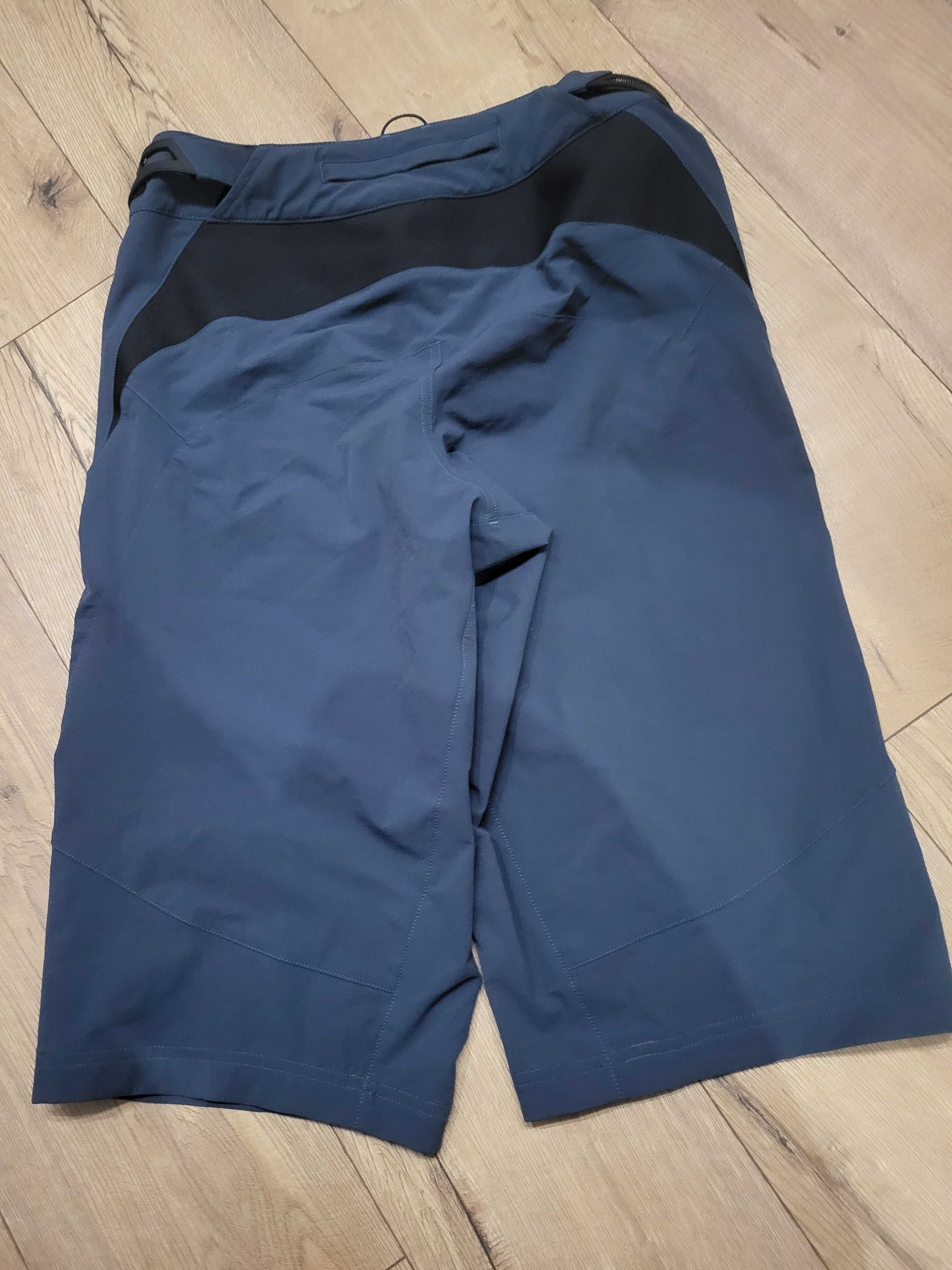 Spodenki Specialized demo pro shorts rozm 32