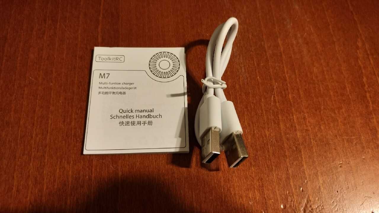Ładowarka M7 ToolkitRC 200W 10A 1-6S Li-Po Stan idealny + przejściówka
