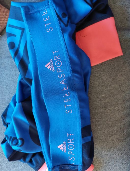 Damskie sportowe legginsy  firmy Adidas rozmiar XS (34)