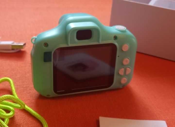 Дитячий фотоапарат