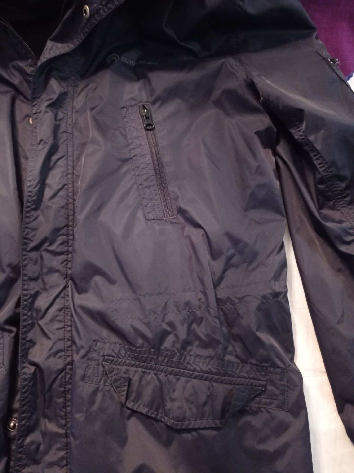 Куртка 48,50 (L) розміру, торг
