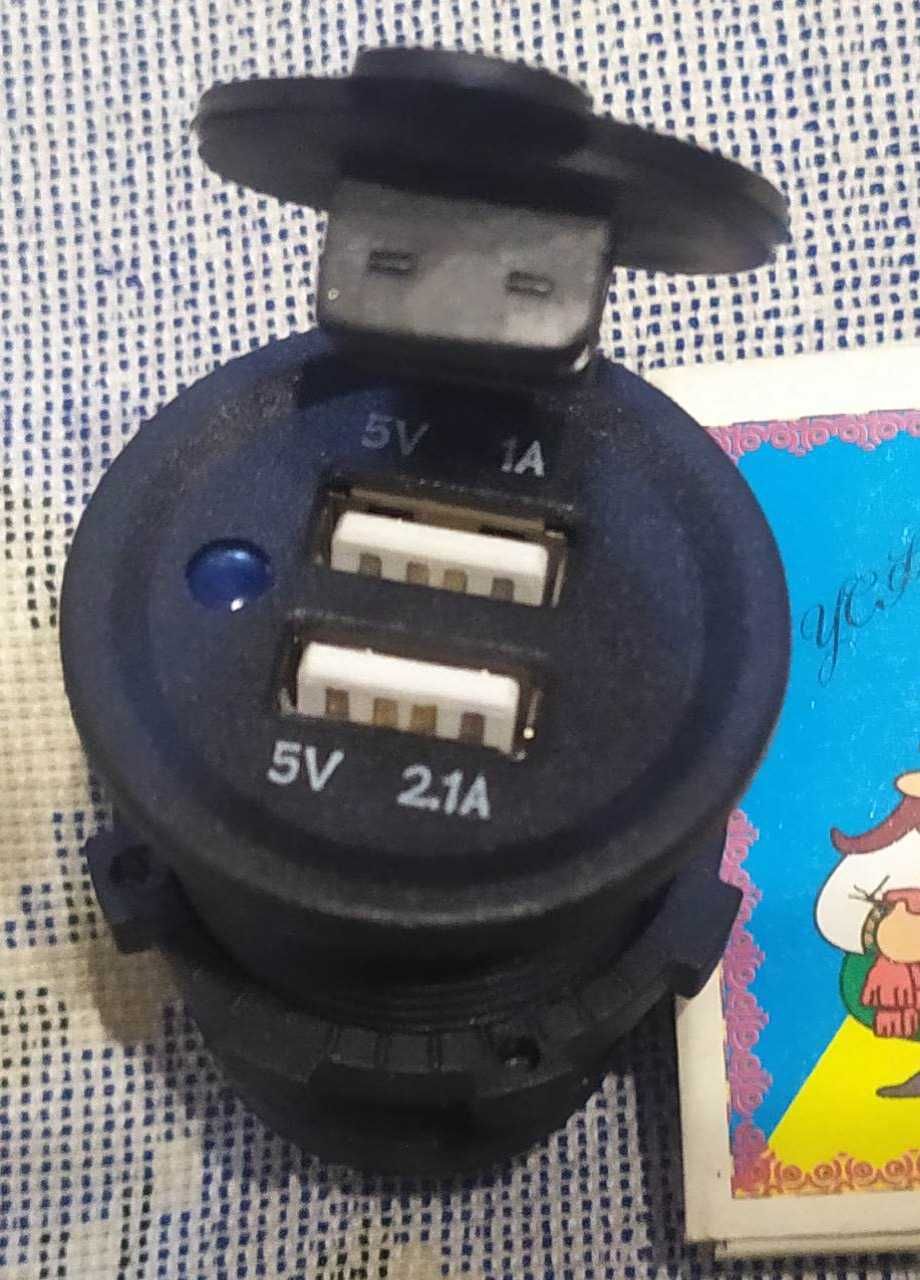 Гніздо зарядки на 2 USB 12/24V нове. Гнезда зарядки новые 1шт