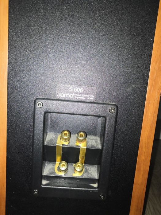 Jamo S 606 kolumny