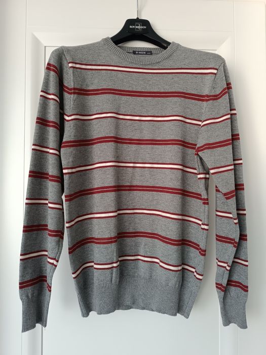 Продам новый мужской свитер