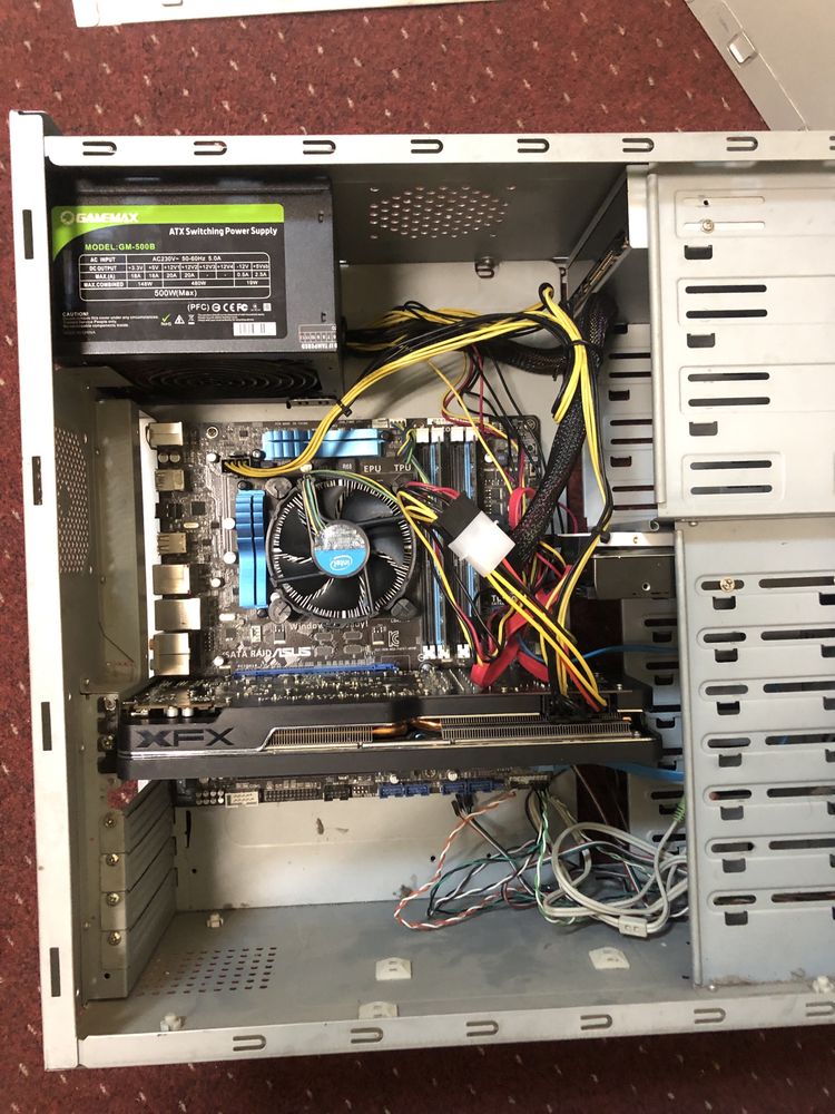 Бюджетний ігровий компʼютер intel i5, 8gb, ssd 120, hdd 500, radeon r9