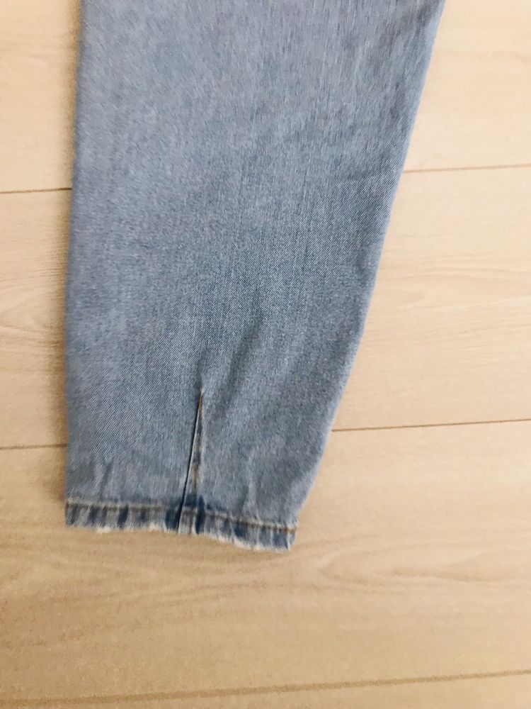 Стильні джинси слоучі з легким вареним ефектом