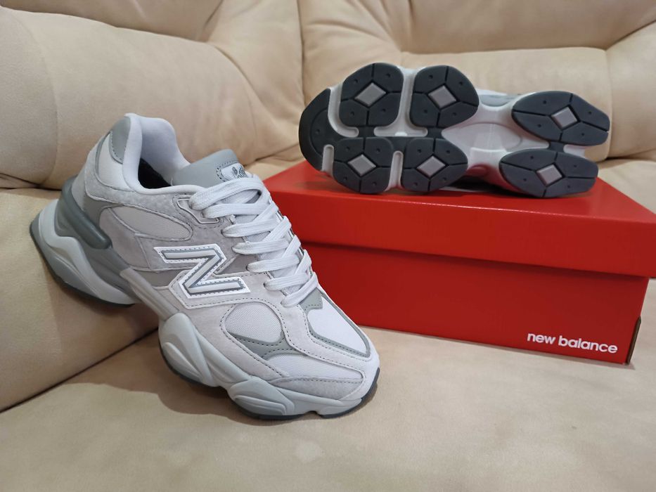 Жіночі кросівки new balance 9060 (Термо)