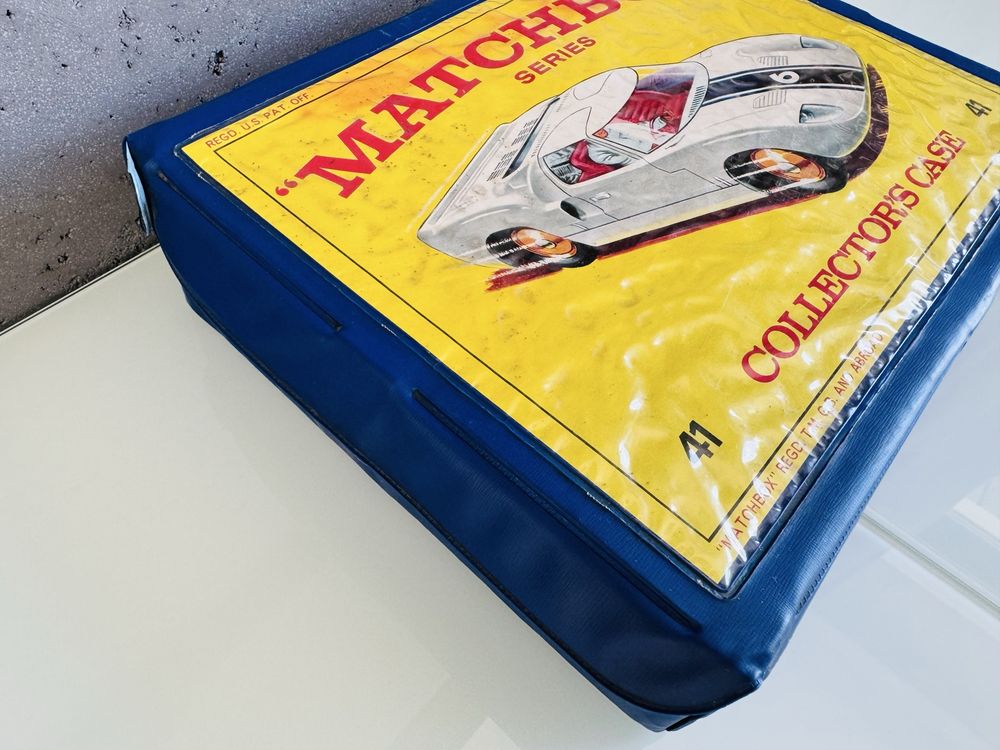 42 resoraki + walizka Matchbox , Majorette, McToy, Maisto i inne
